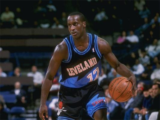 尤其突出 尤其突出