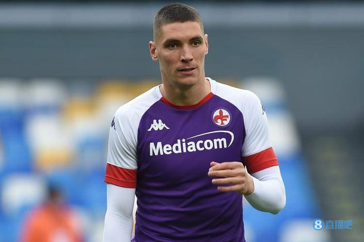 在与劲敌雄 在与劲敌雄