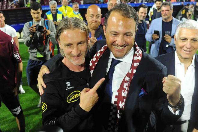 故事与数据 故事与数据