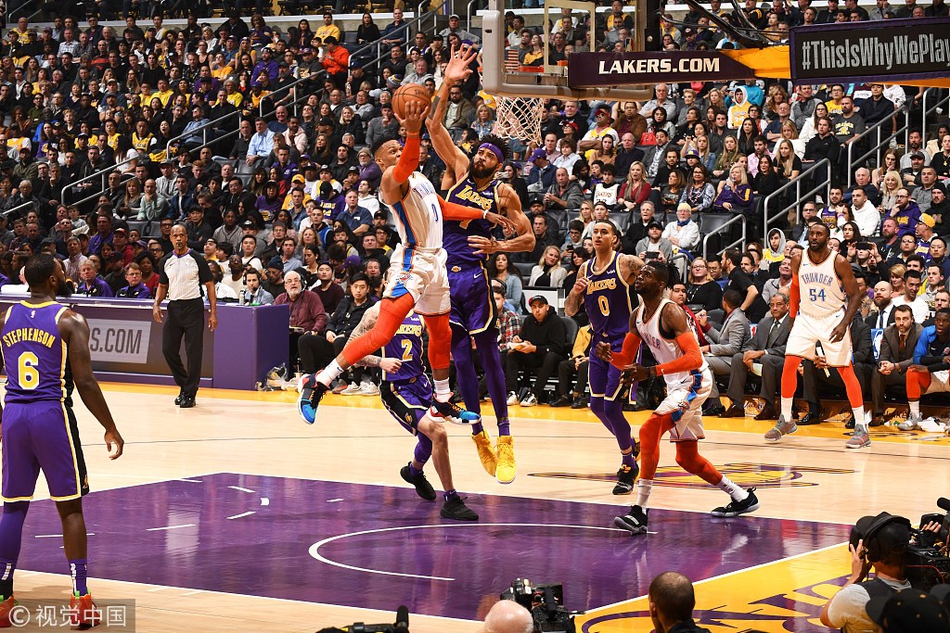 对他的表现 对他的表现