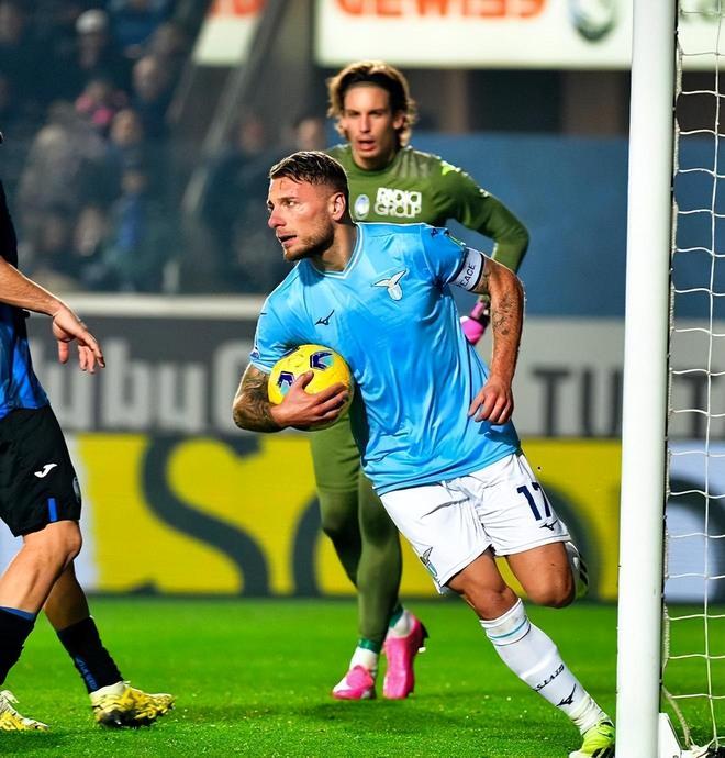 和球员群体 和球员群体